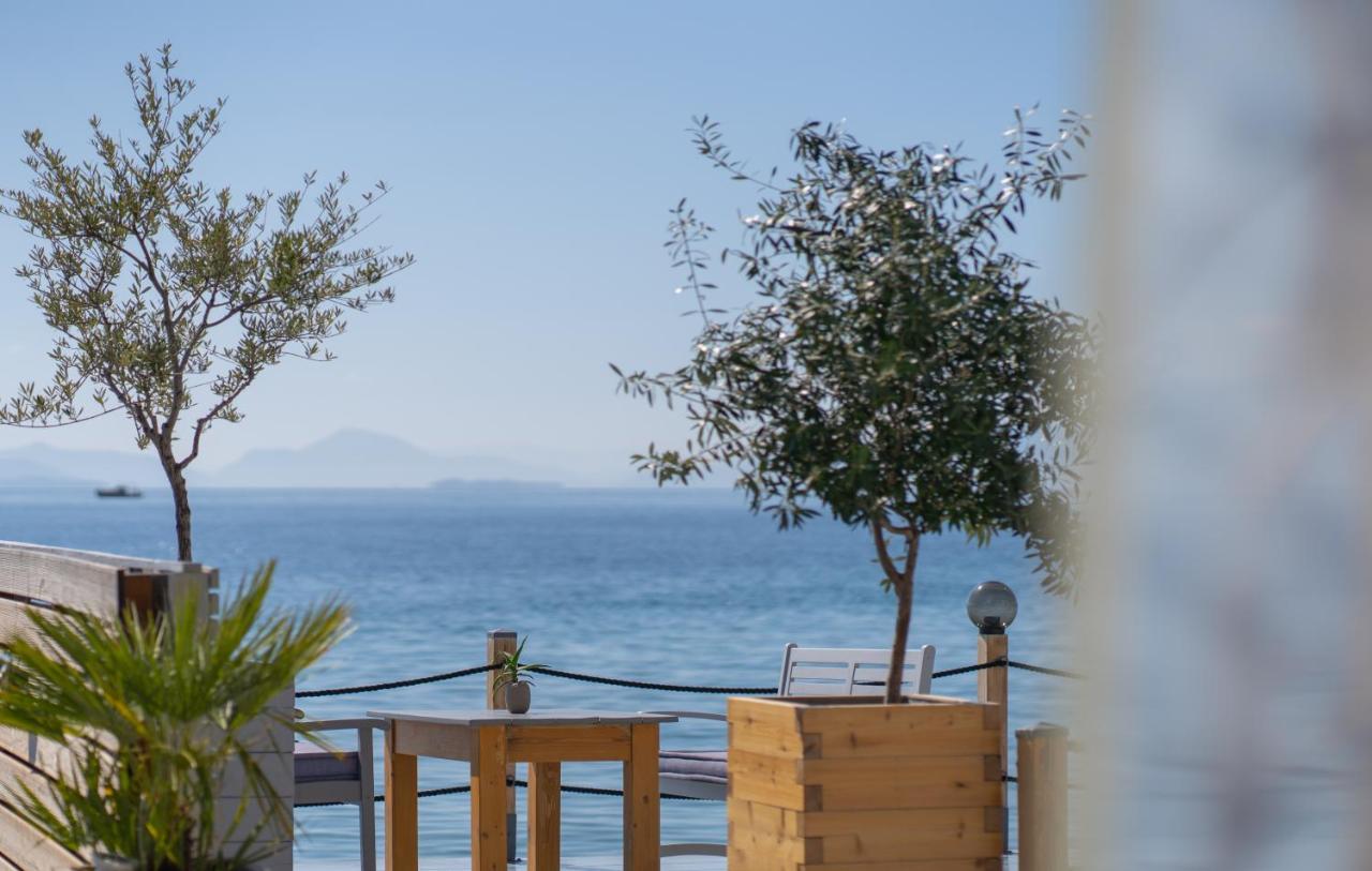 Seafront Karma Luxury - An Escape From Reality Vila Káto Gatzéa Exterior foto